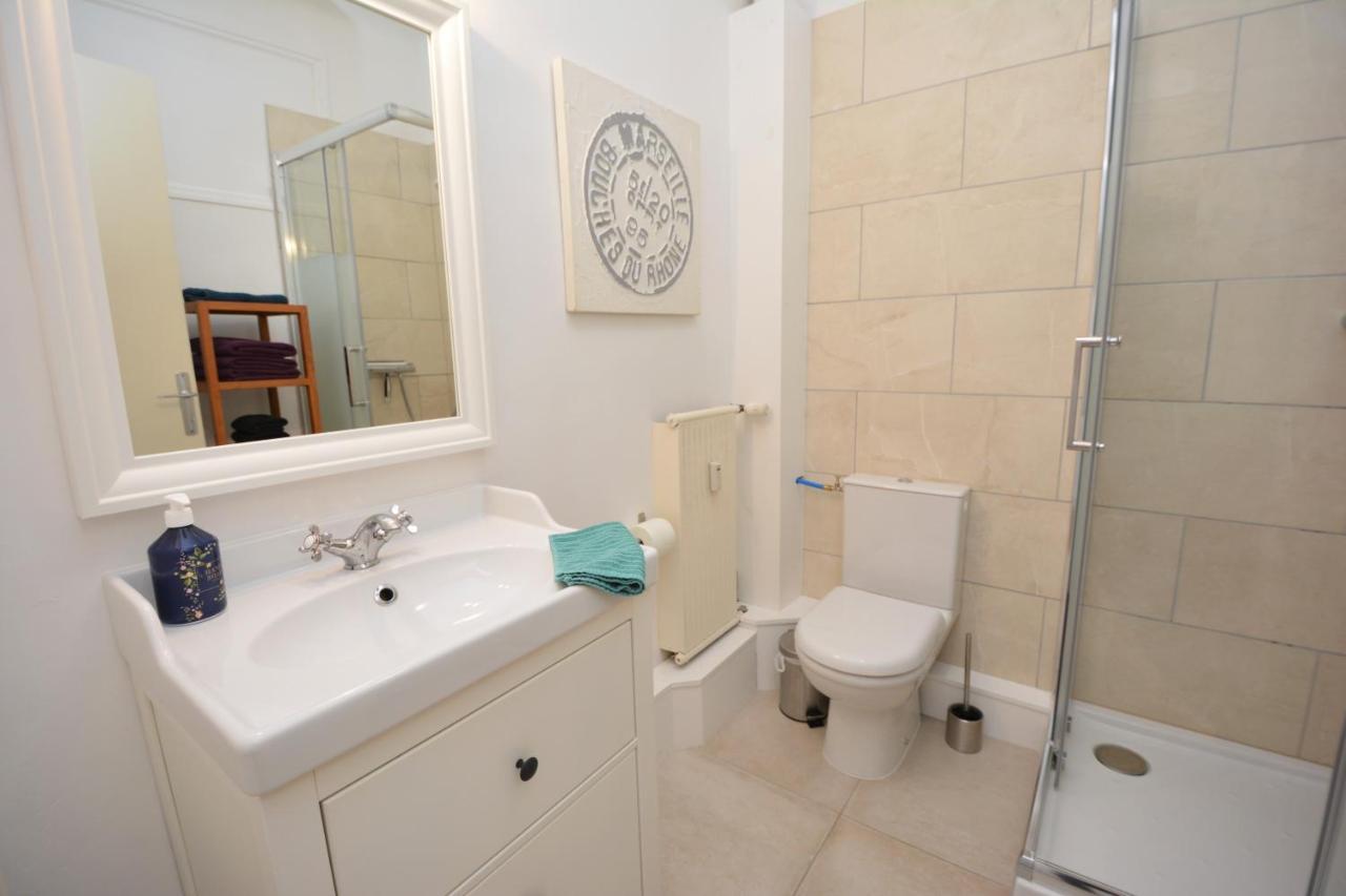 Appartement Tarascon Eksteriør billede