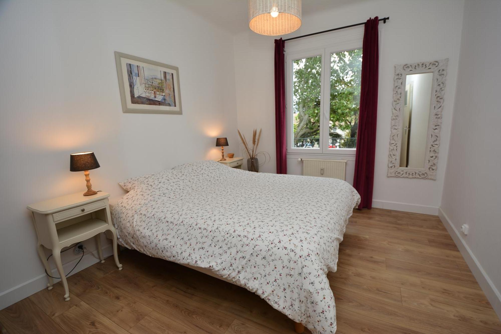 Appartement Tarascon Eksteriør billede